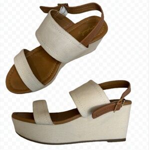 Woman’s heels size 7.5